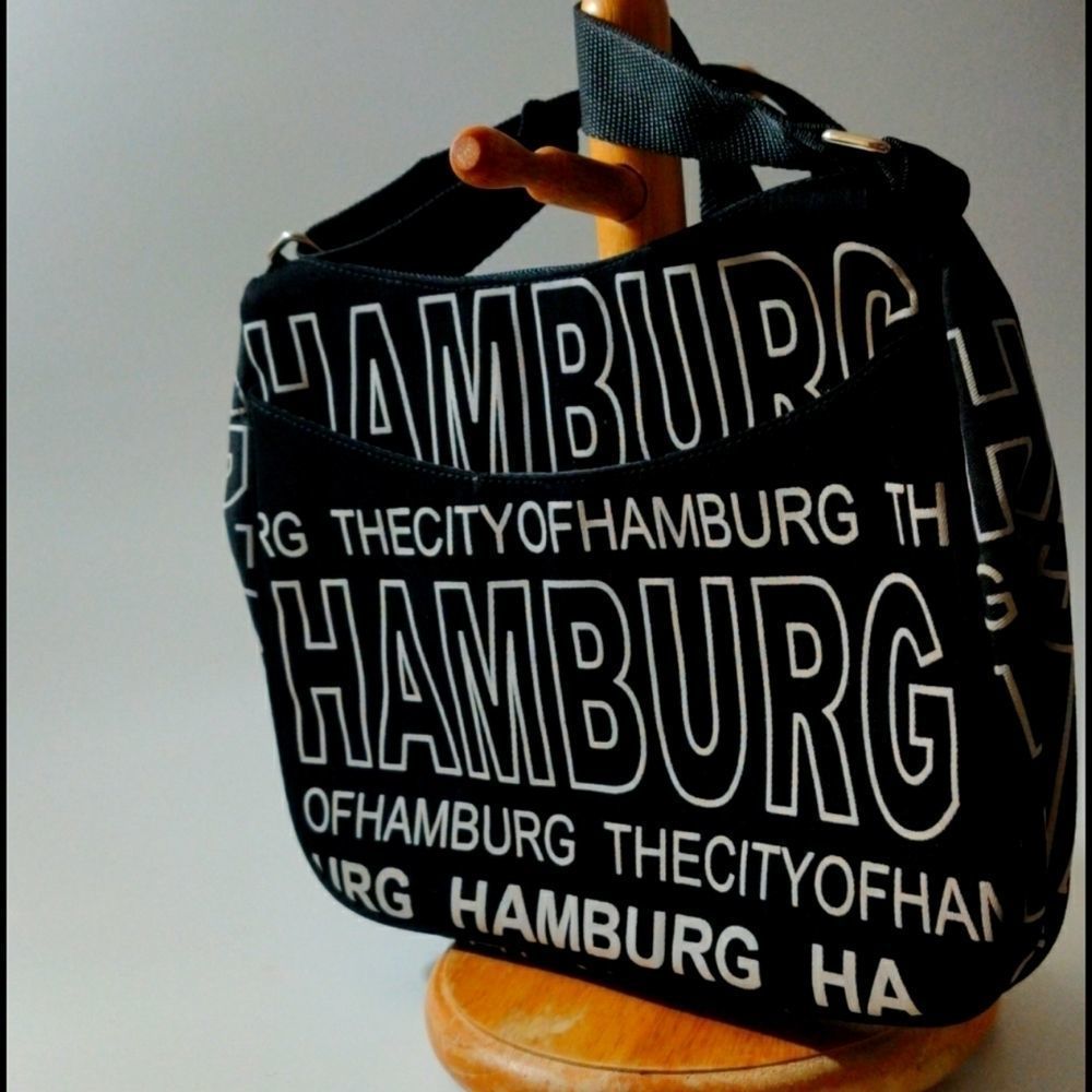 Robin Ruth‎ "The City of Hamburg"